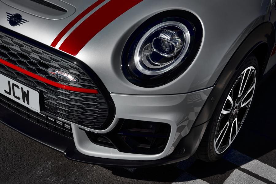 Детали экстерьера Mini John Cooper Works Clubman (F54) 2019 года  (WW) (фото 50 из 56)